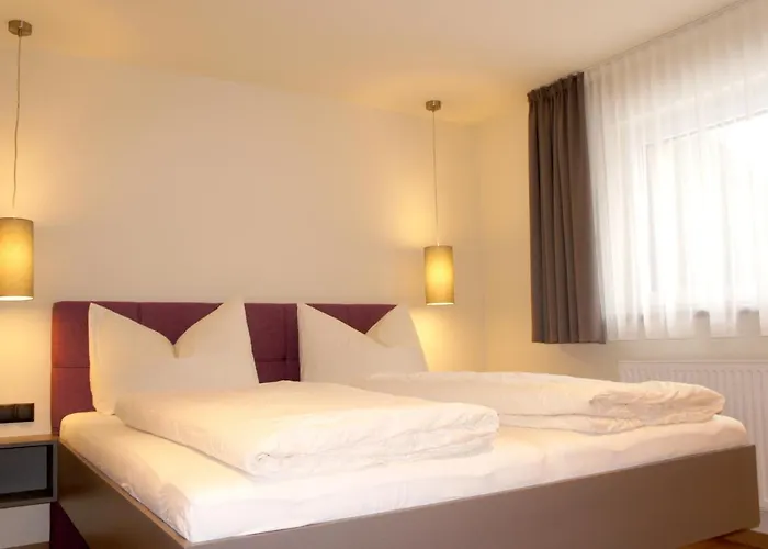 Michaela アパート ゼー